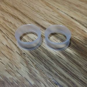 5/8 silicone tunnles
